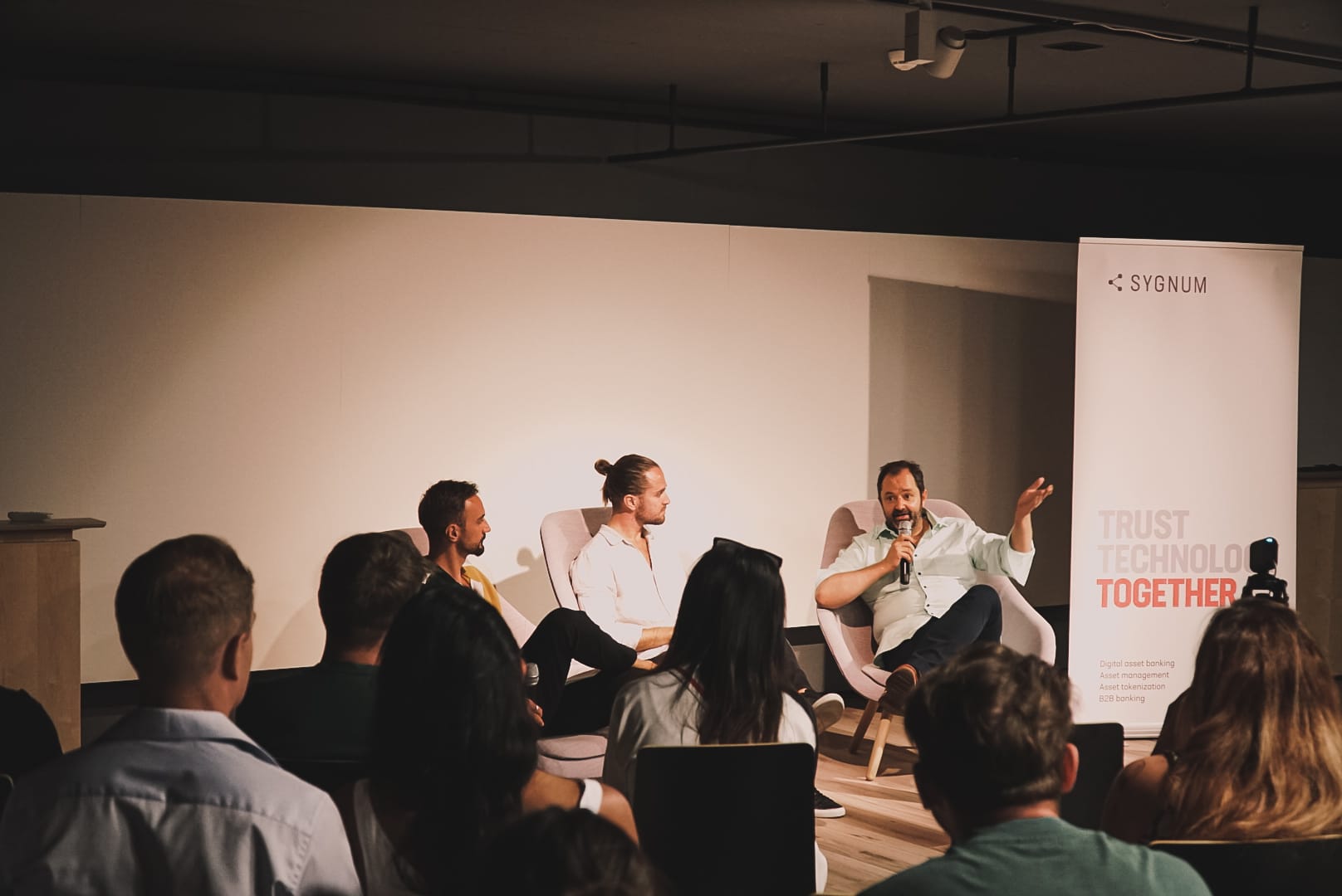 CryptoMondays Zürich community event